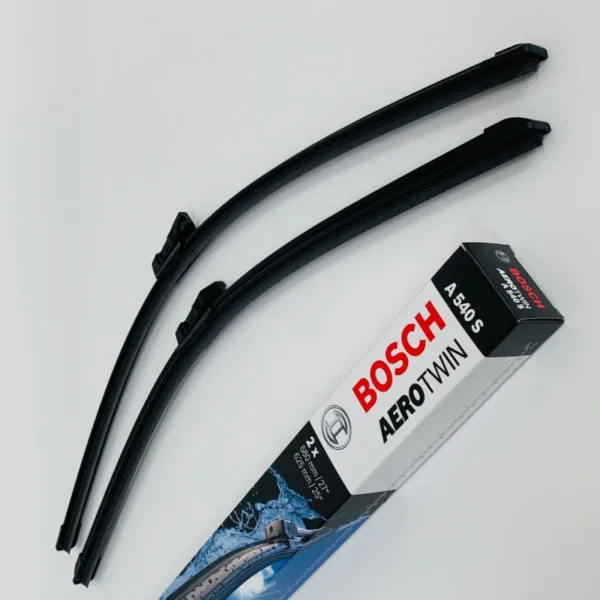 A540S Bosch AeroTwin Vinduesvisker / Viskerblade sæt på 68+62cm passer til Opel Astra J årg. 2009 og frem Bosch Vinduesvisker / Viskeblade & Bagrudeviskere